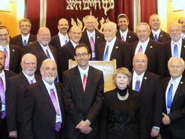 Der Jerusalem Cantors’ Choir wurde 1972 von einer Gruppe Studenten des Rabbi Shlomo Zalman Rivlin gegründet. Rabbi Rivlin war der Gründer des 